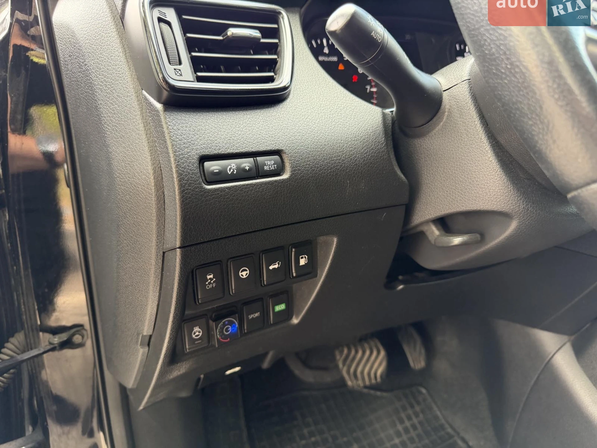 2019 Nissan Rogue - мініатюра 22