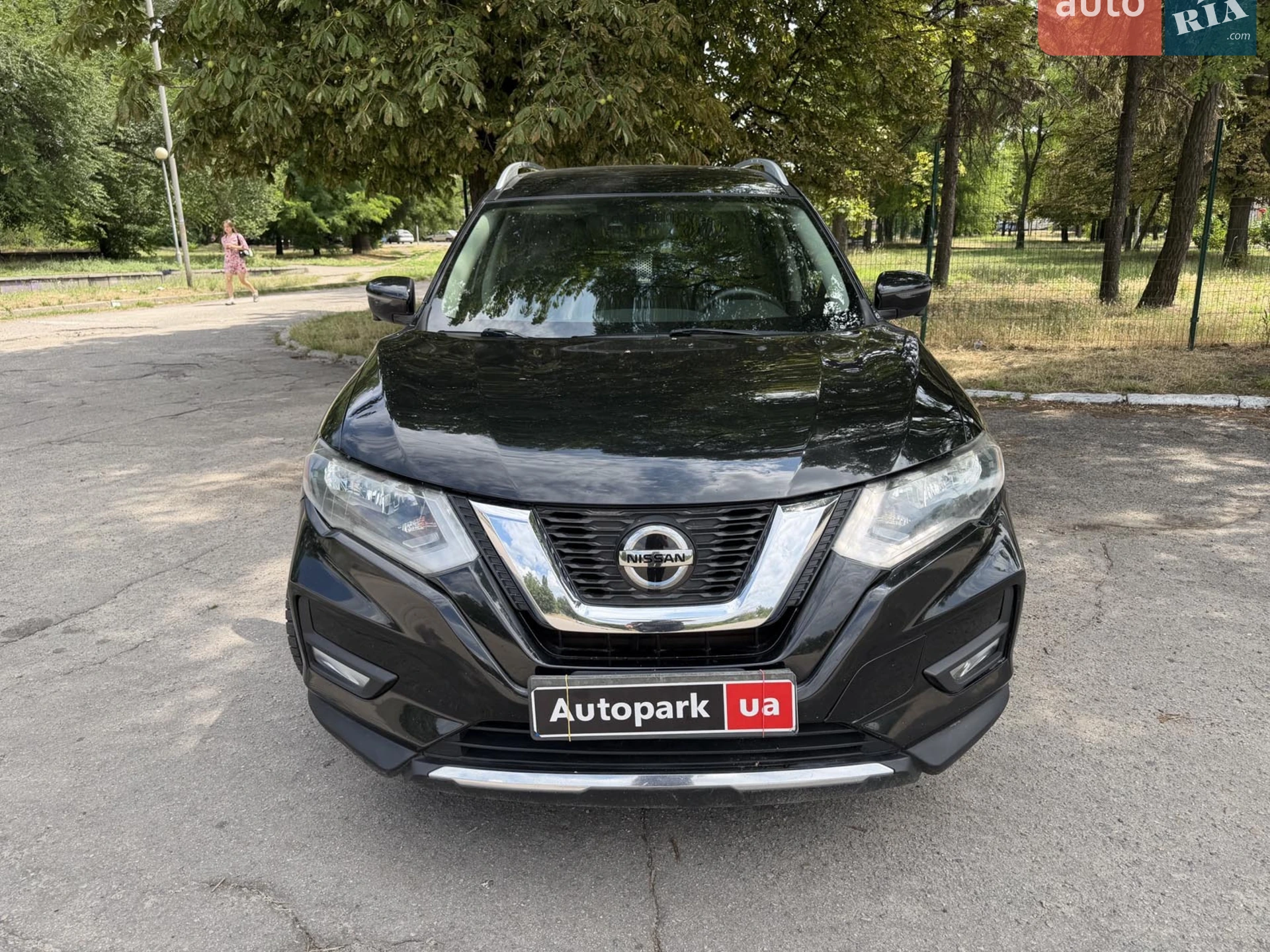 2019 Nissan Rogue - мініатюра 2