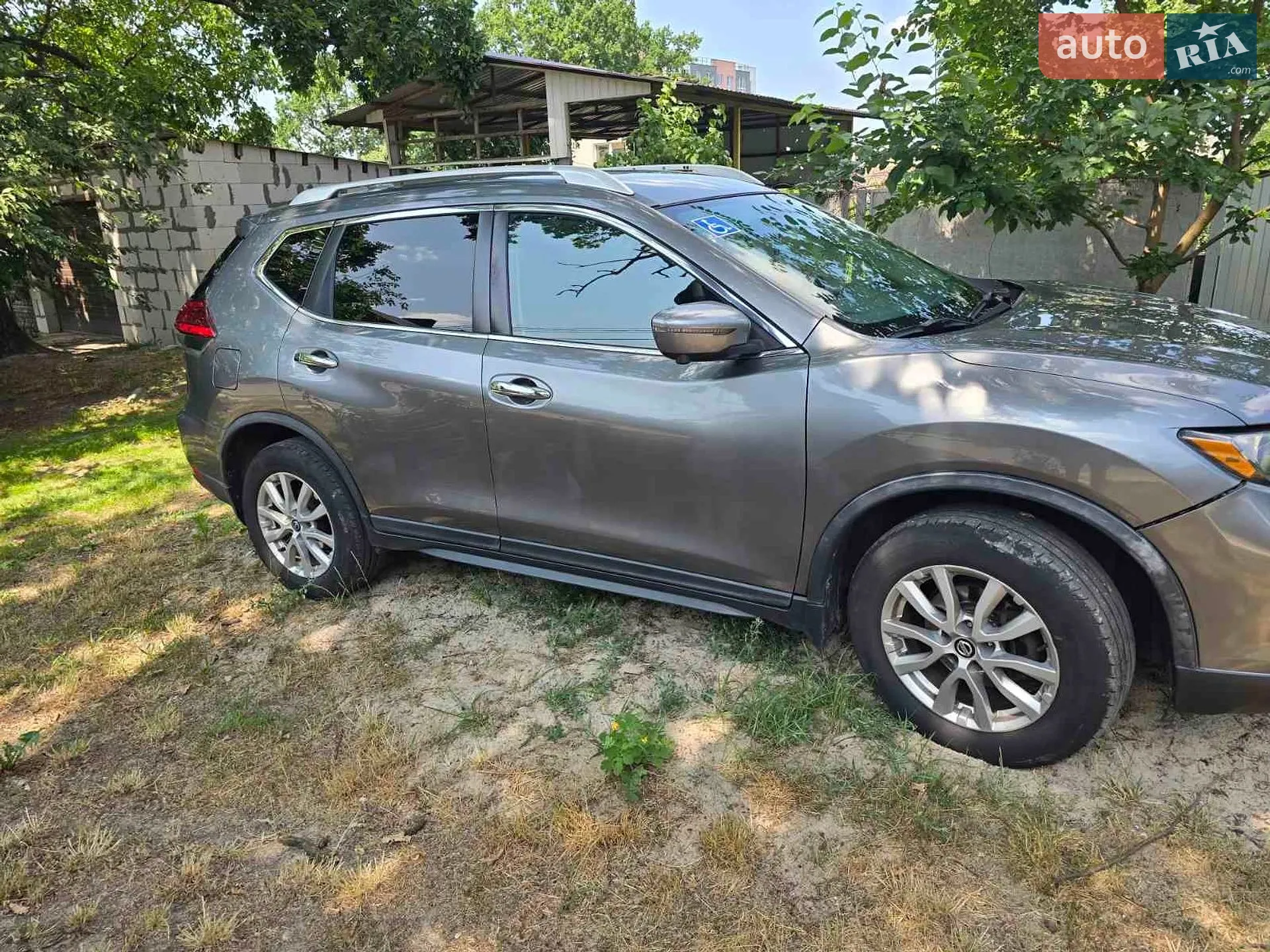 2017 Nissan Rogue - фото 1