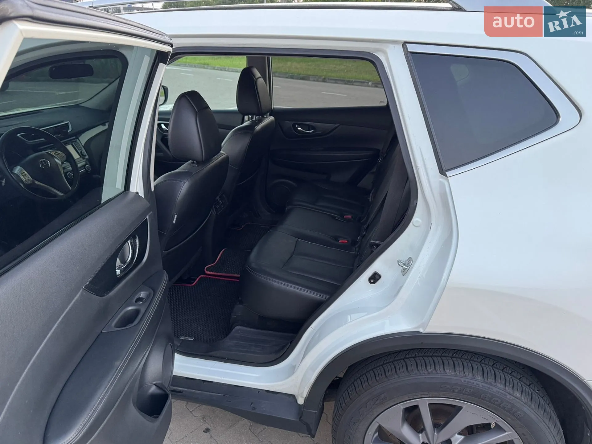 2016 Nissan Rogue - мініатюра 8