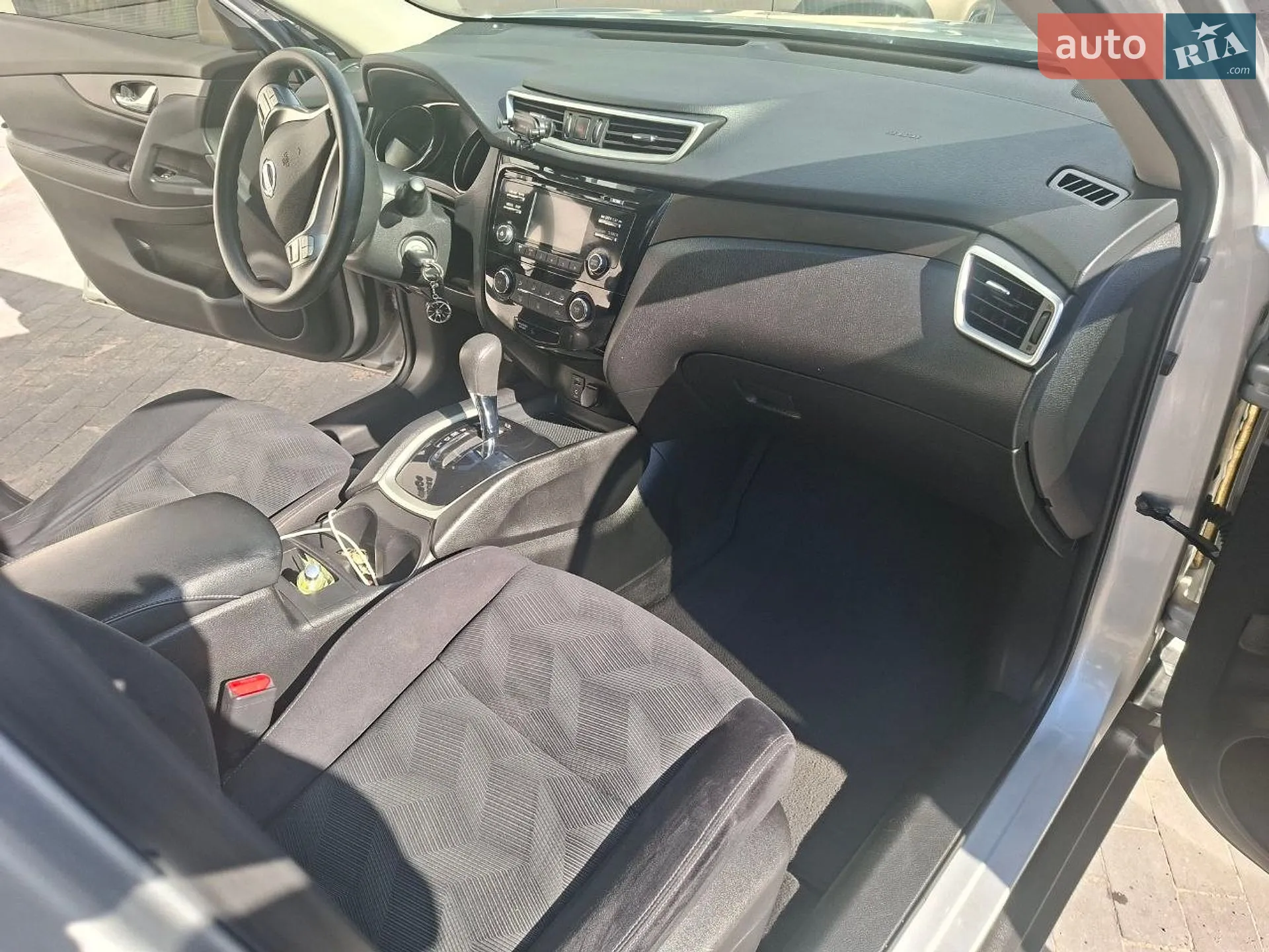 2016 Nissan Rogue - мініатюра 14