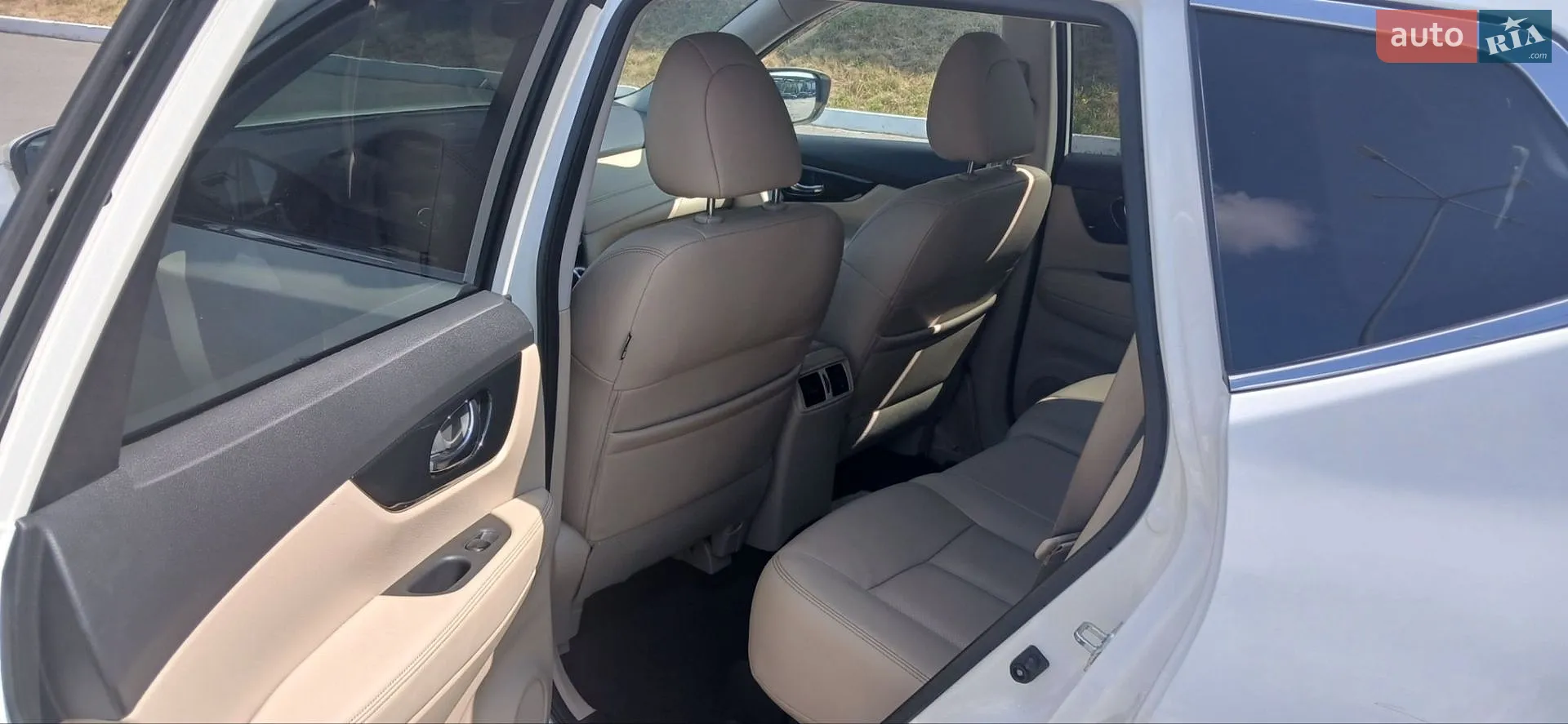 2019 Nissan Rogue - мініатюра 9