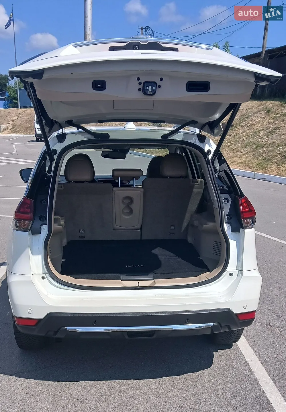 2019 Nissan Rogue - мініатюра 10