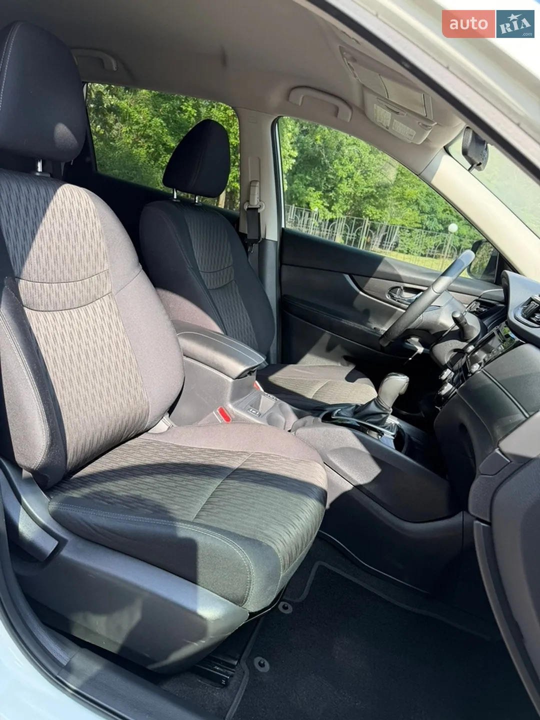 2019 Nissan Rogue - мініатюра 21