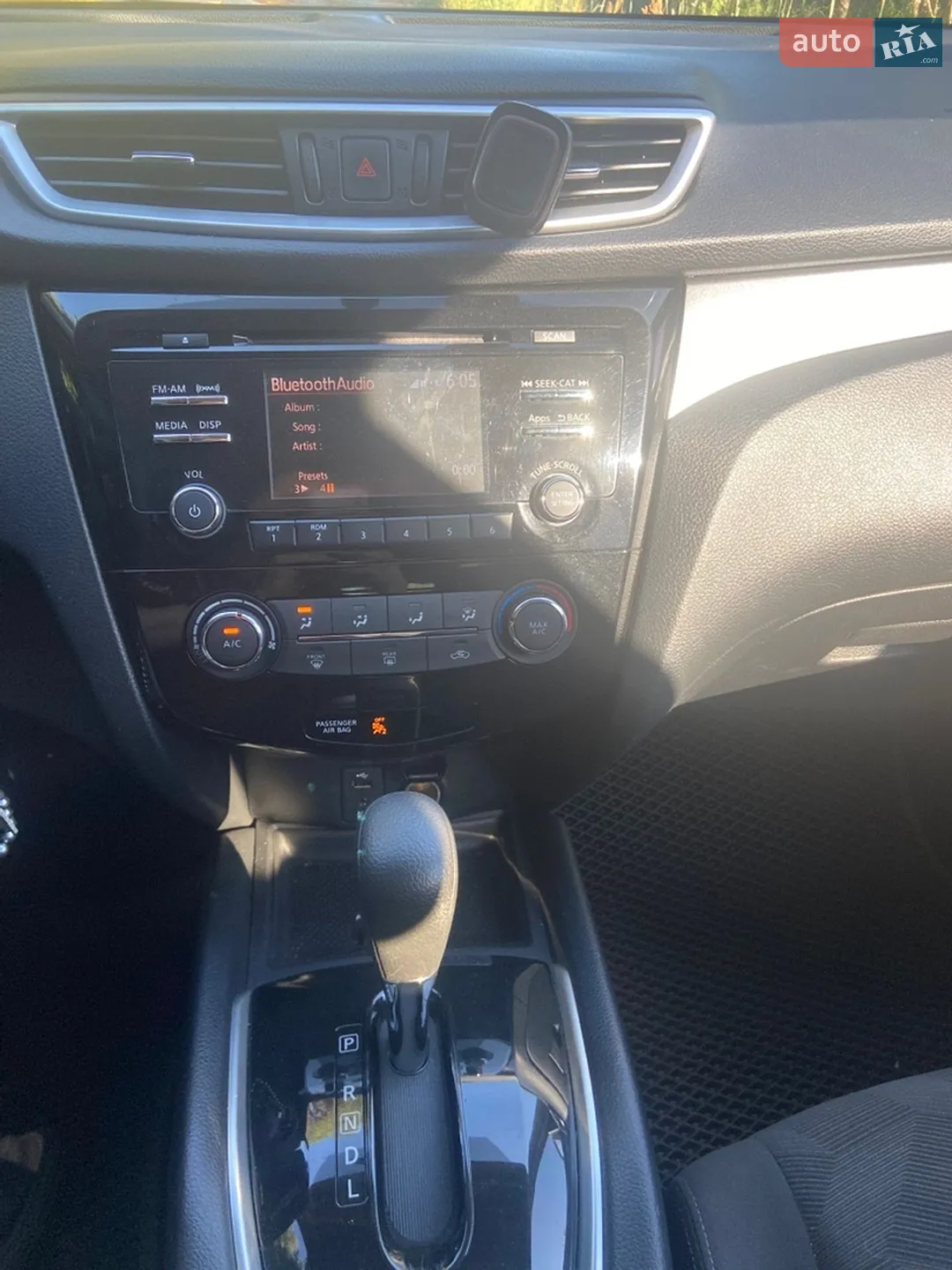 2016 Nissan Rogue - мініатюра 6