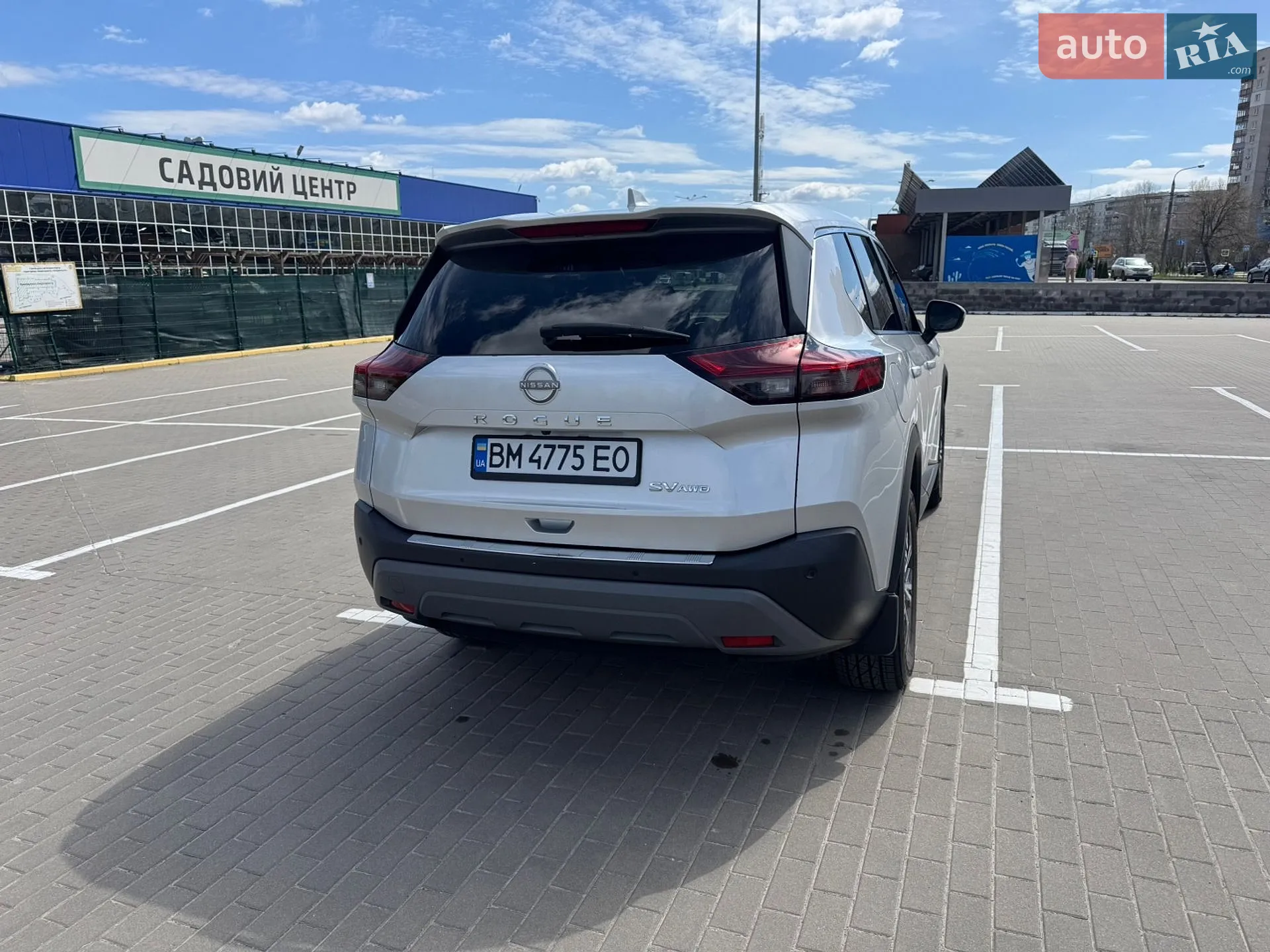 2022 Nissan Rogue - мініатюра 11