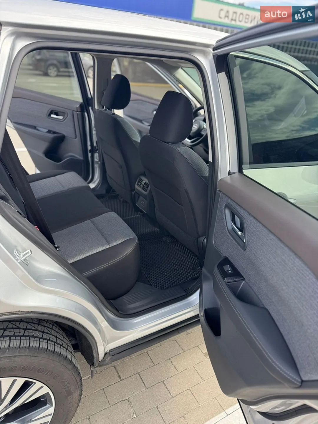 2022 Nissan Rogue - мініатюра 21