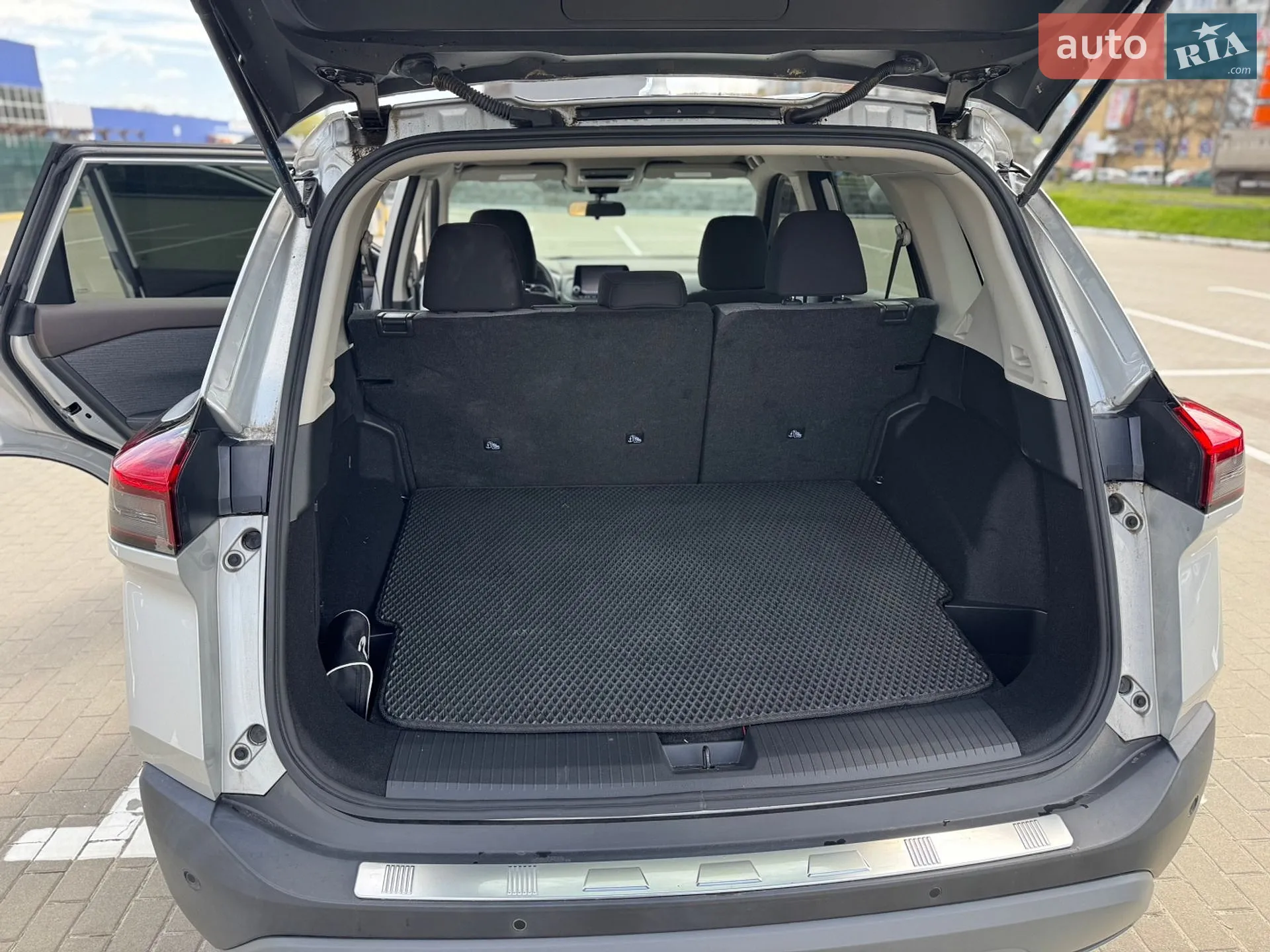 2022 Nissan Rogue - мініатюра 20