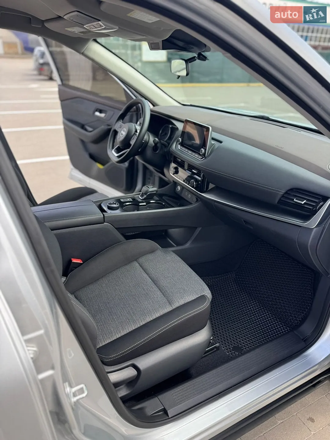 2022 Nissan Rogue - мініатюра 22