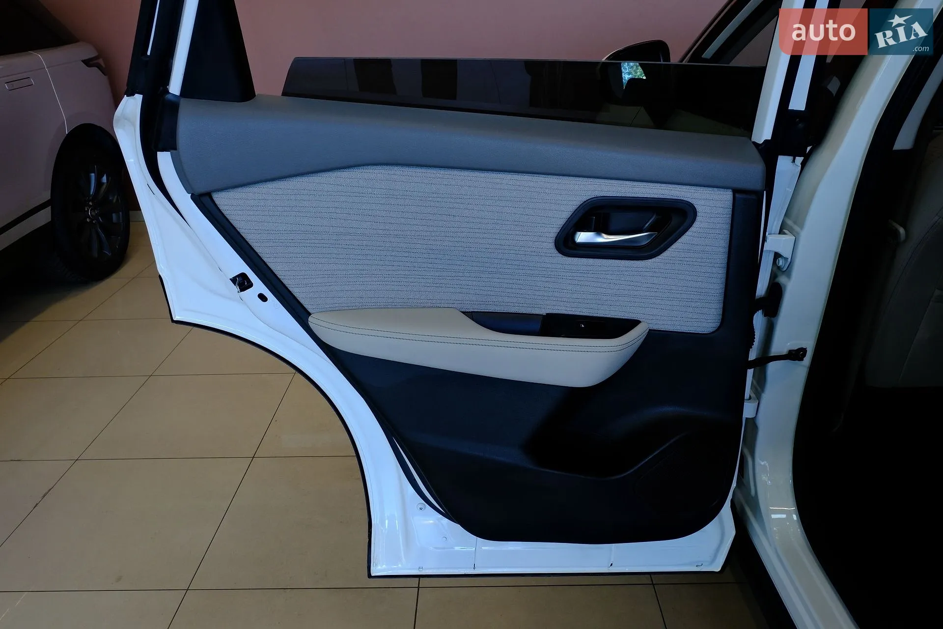 2021 Nissan Rogue - мініатюра 32