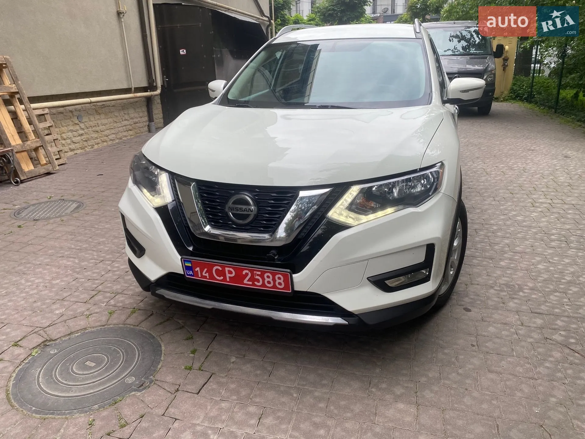 2018 Nissan Rogue - мініатюра 2