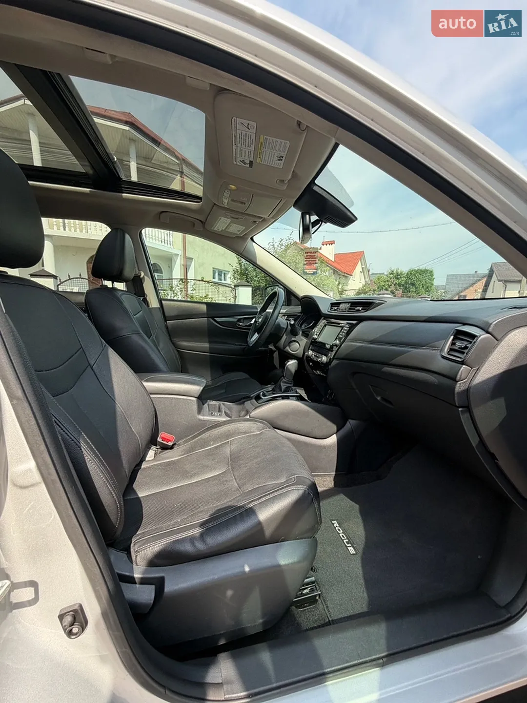 2017 Nissan Rogue - мініатюра 9