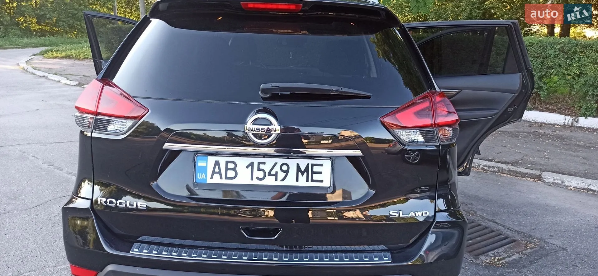 2017 Nissan Rogue - мініатюра 3