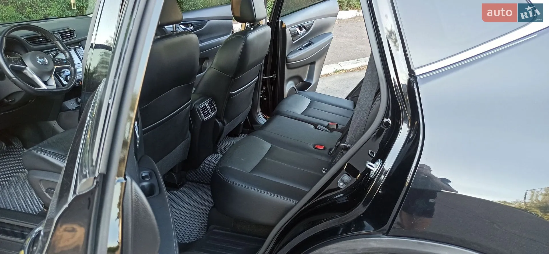 2017 Nissan Rogue - мініатюра 10