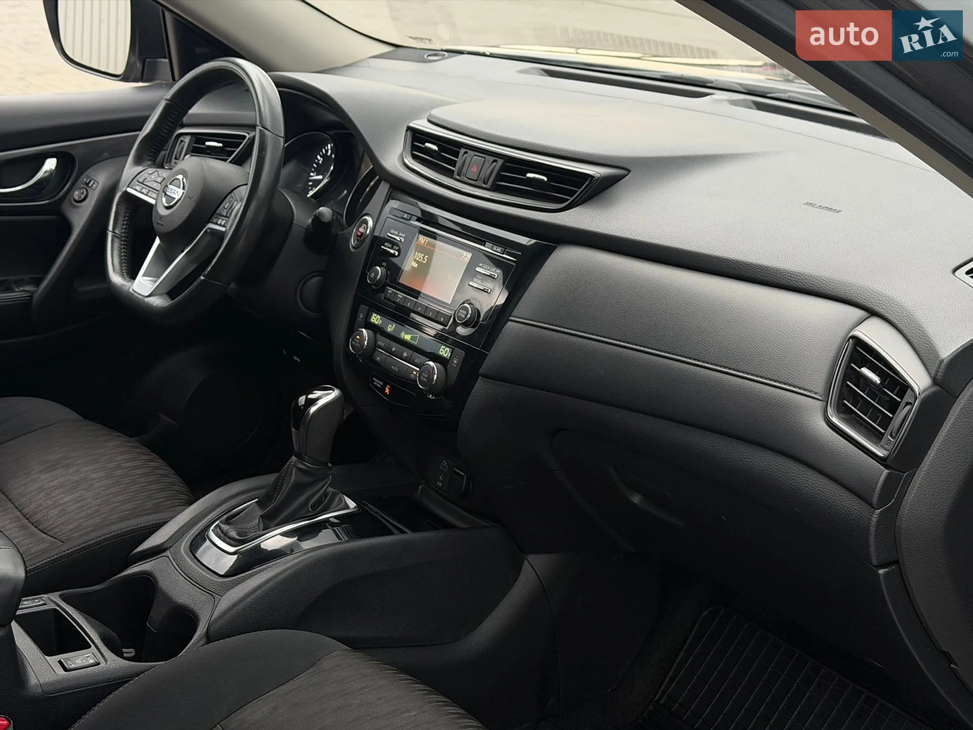 2017 Nissan Rogue - мініатюра 13