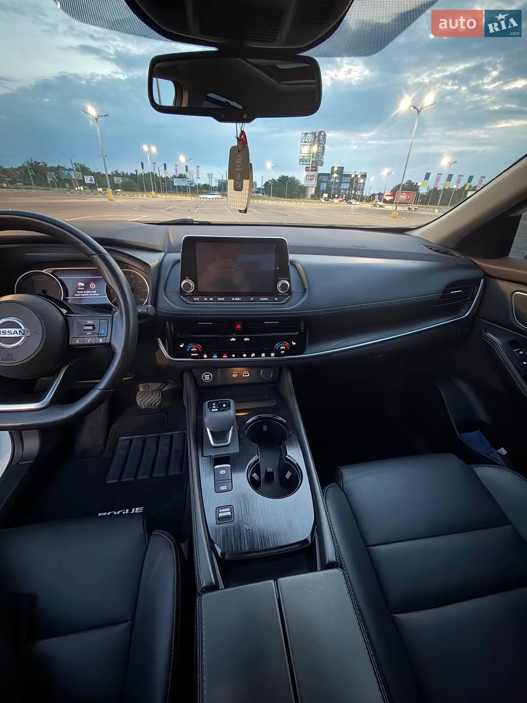 2021 Nissan Rogue - мініатюра 8