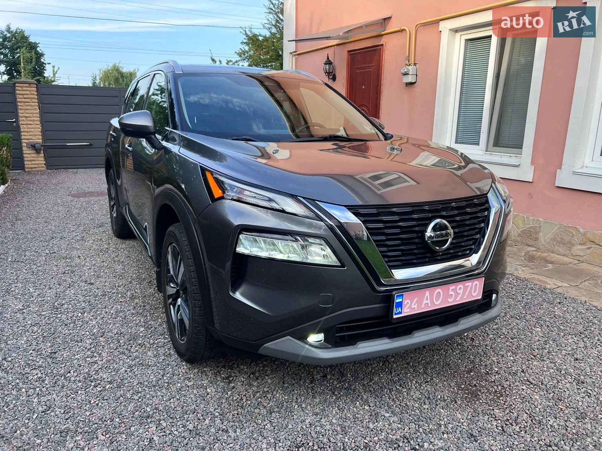 2021 Nissan Rogue - мініатюра 8