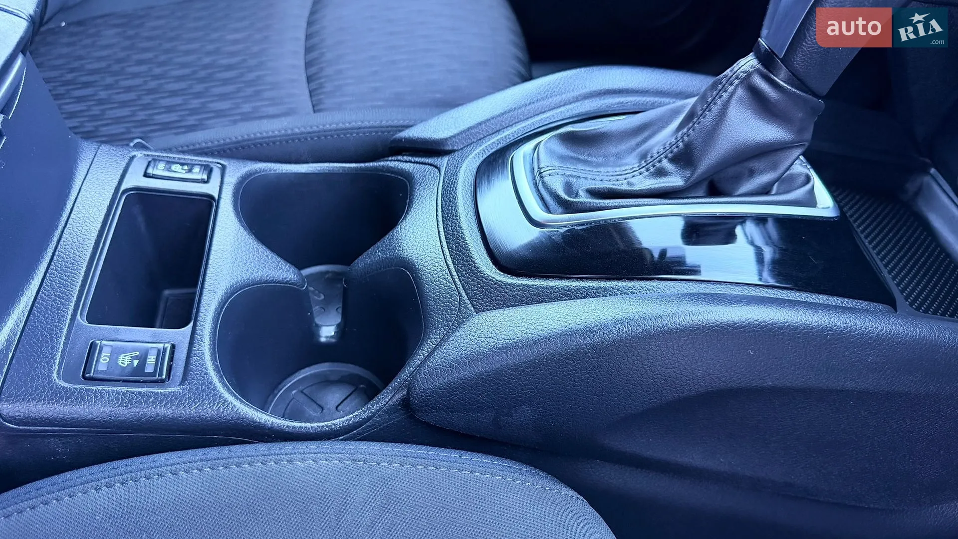 2020 Nissan Rogue - мініатюра 8