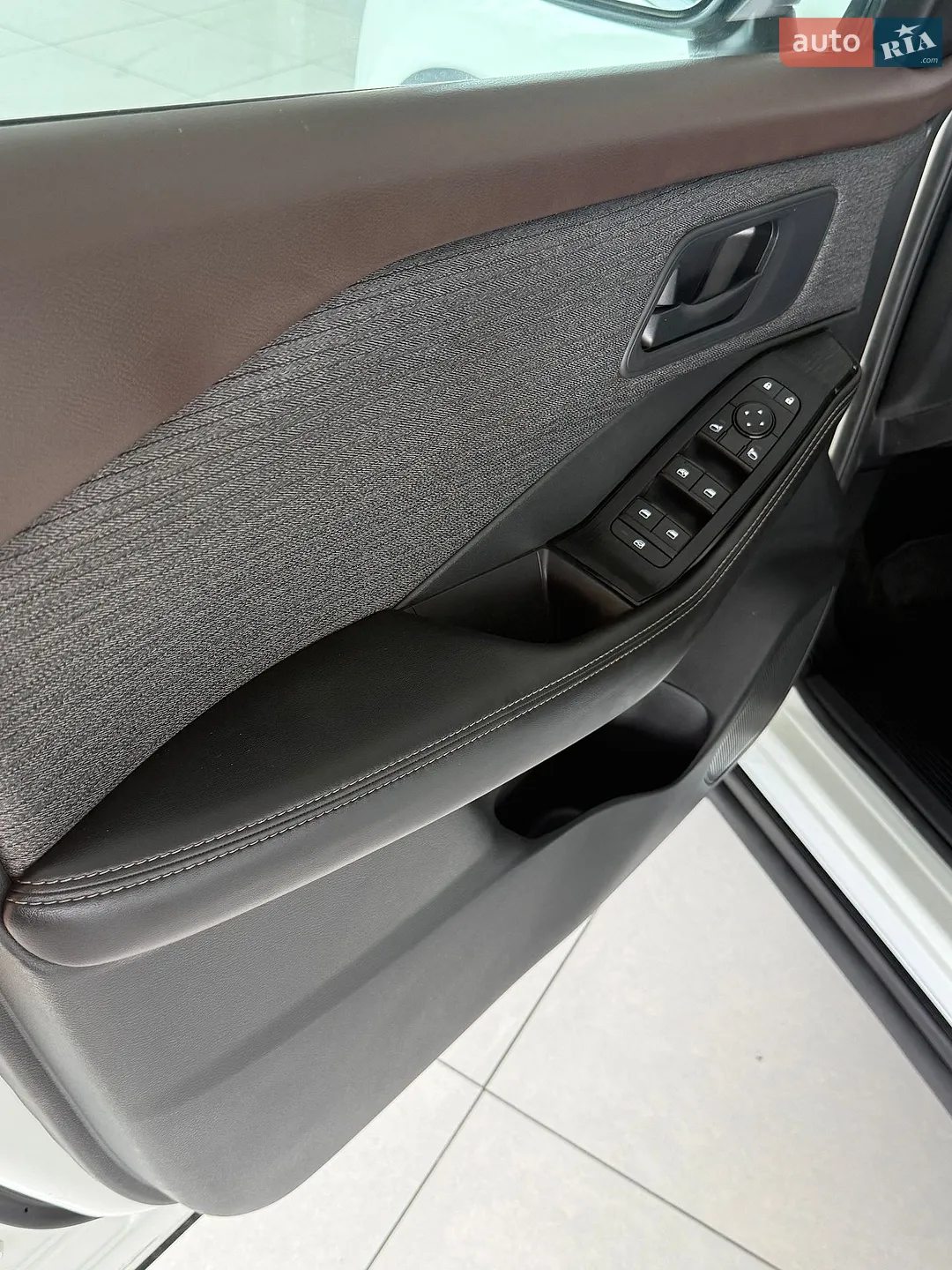 2021 Nissan Rogue - мініатюра 14