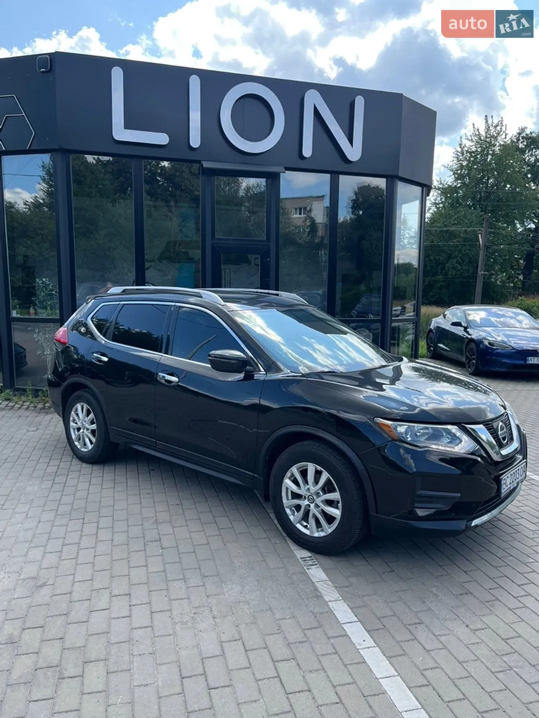 2017 Nissan Rogue - мініатюра 4