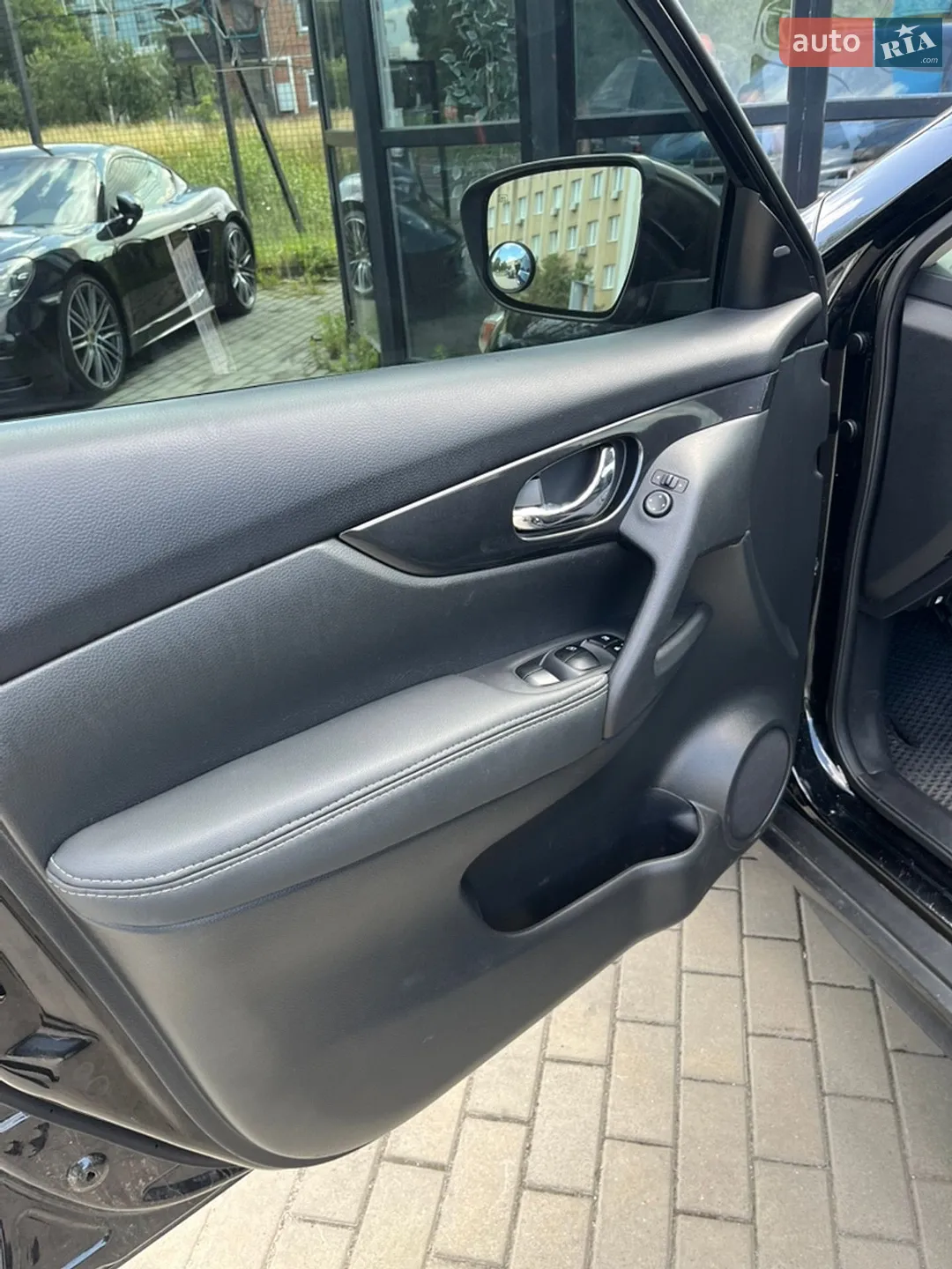 2017 Nissan Rogue - мініатюра 8