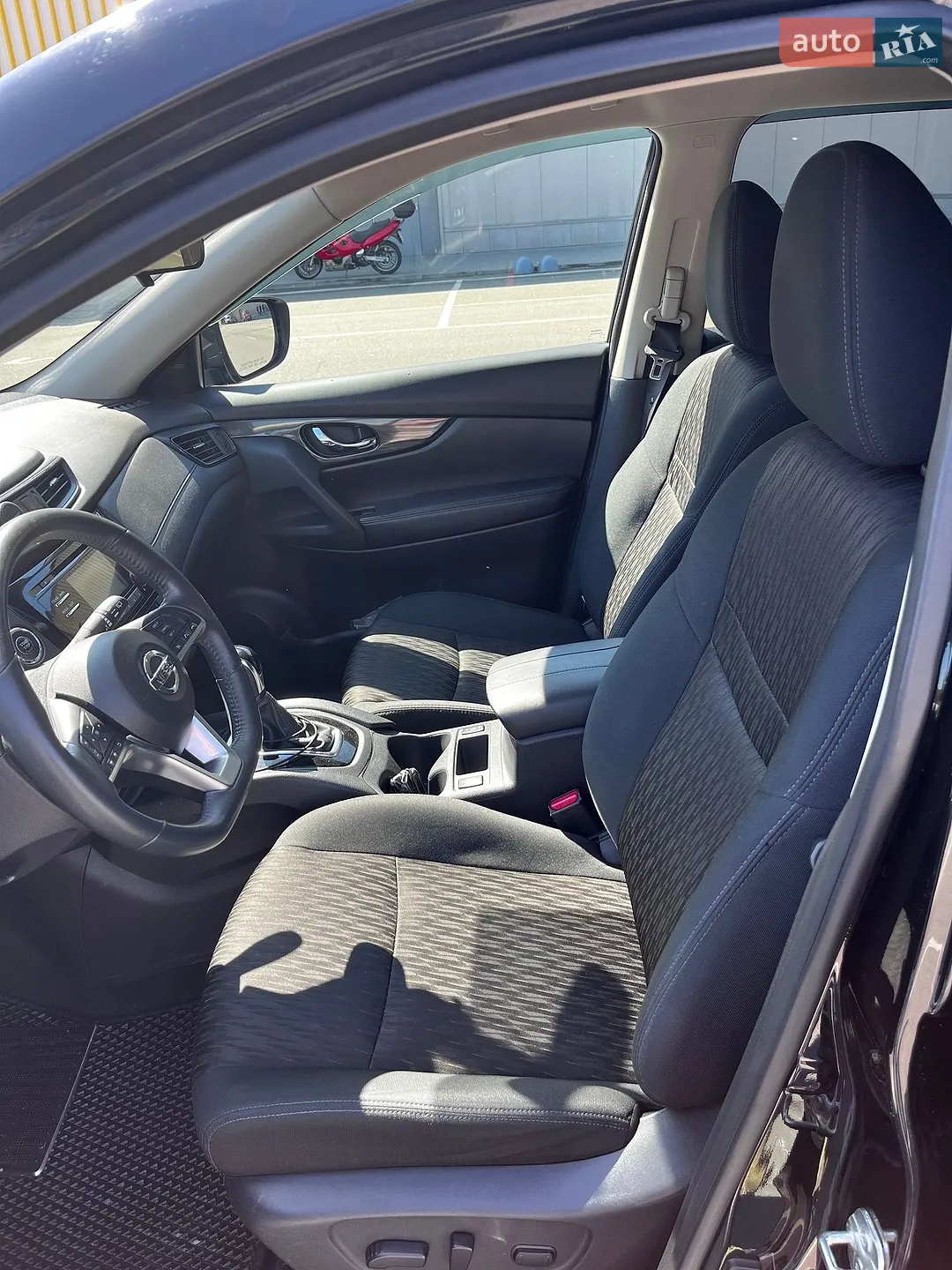 2017 Nissan Rogue - мініатюра 10