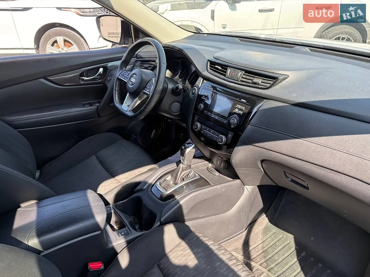 2016 Nissan Rogue - мініатюра 12