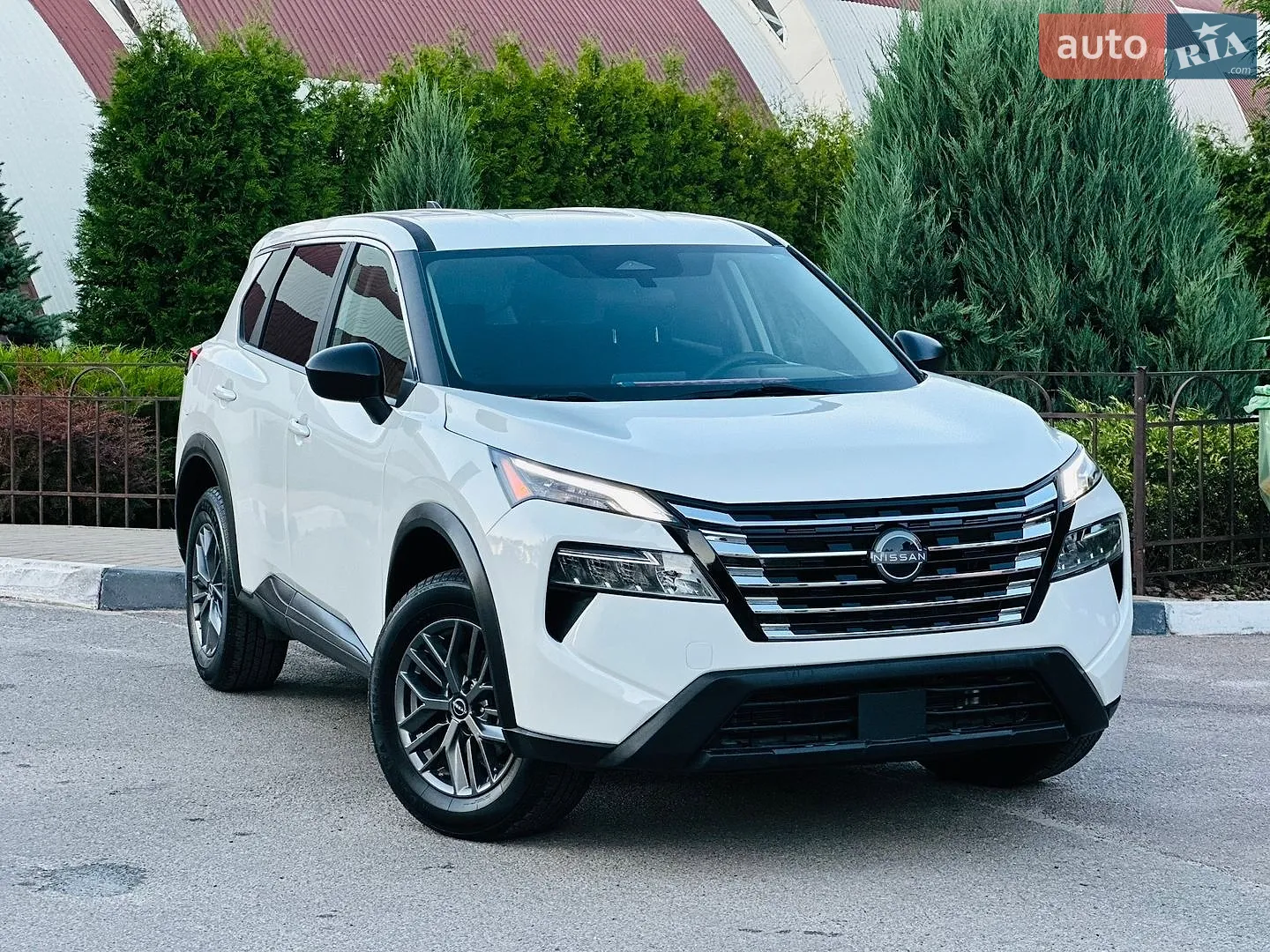 2023 Nissan Rogue - мініатюра 2
