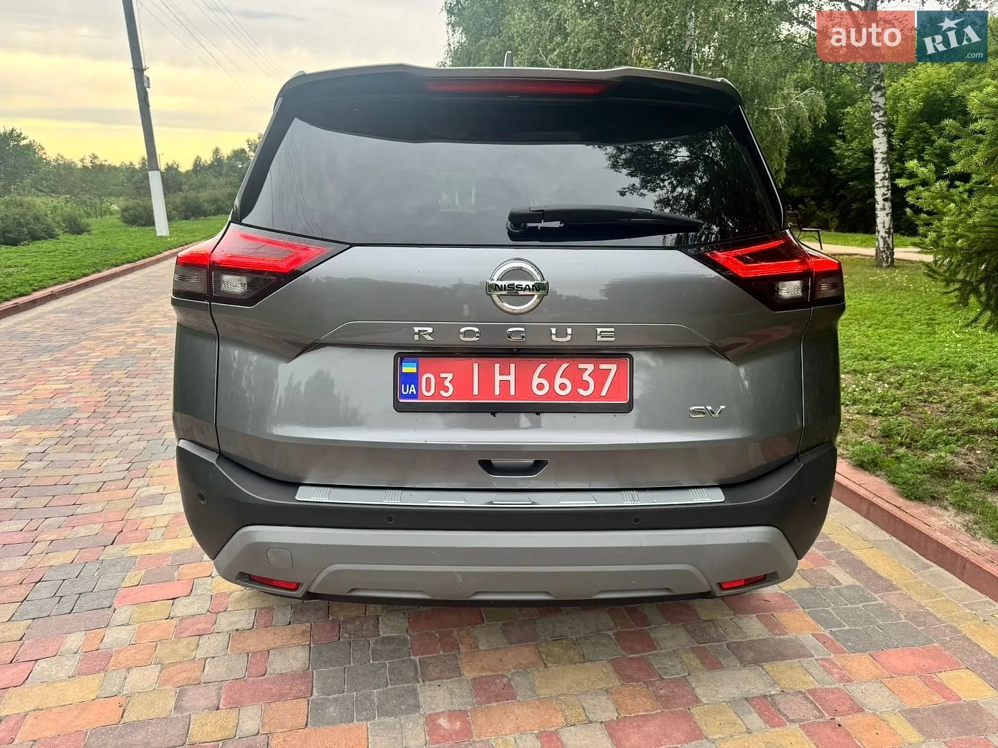 2021 Nissan Rogue - мініатюра 6