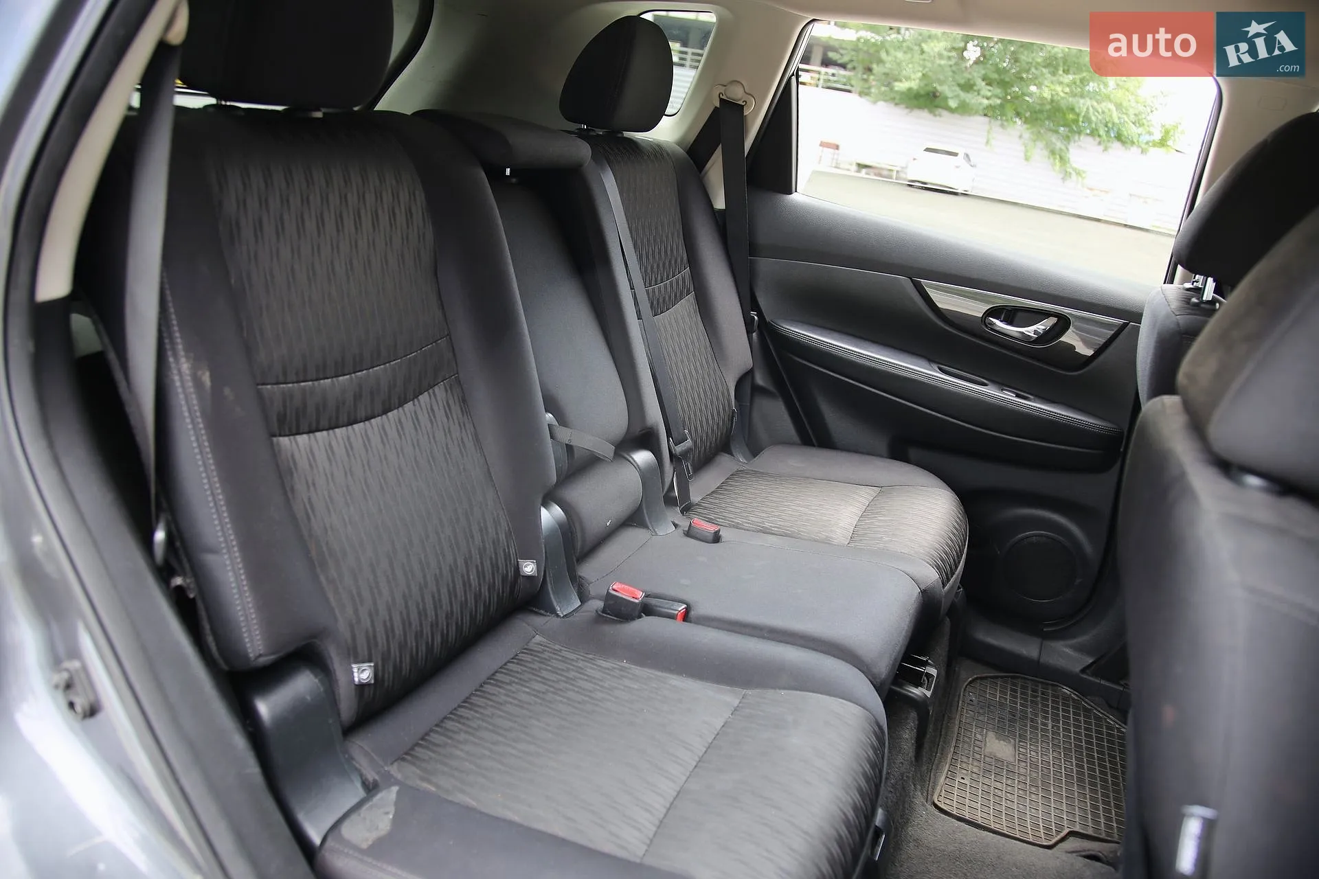 2018 Nissan Rogue - мініатюра 10
