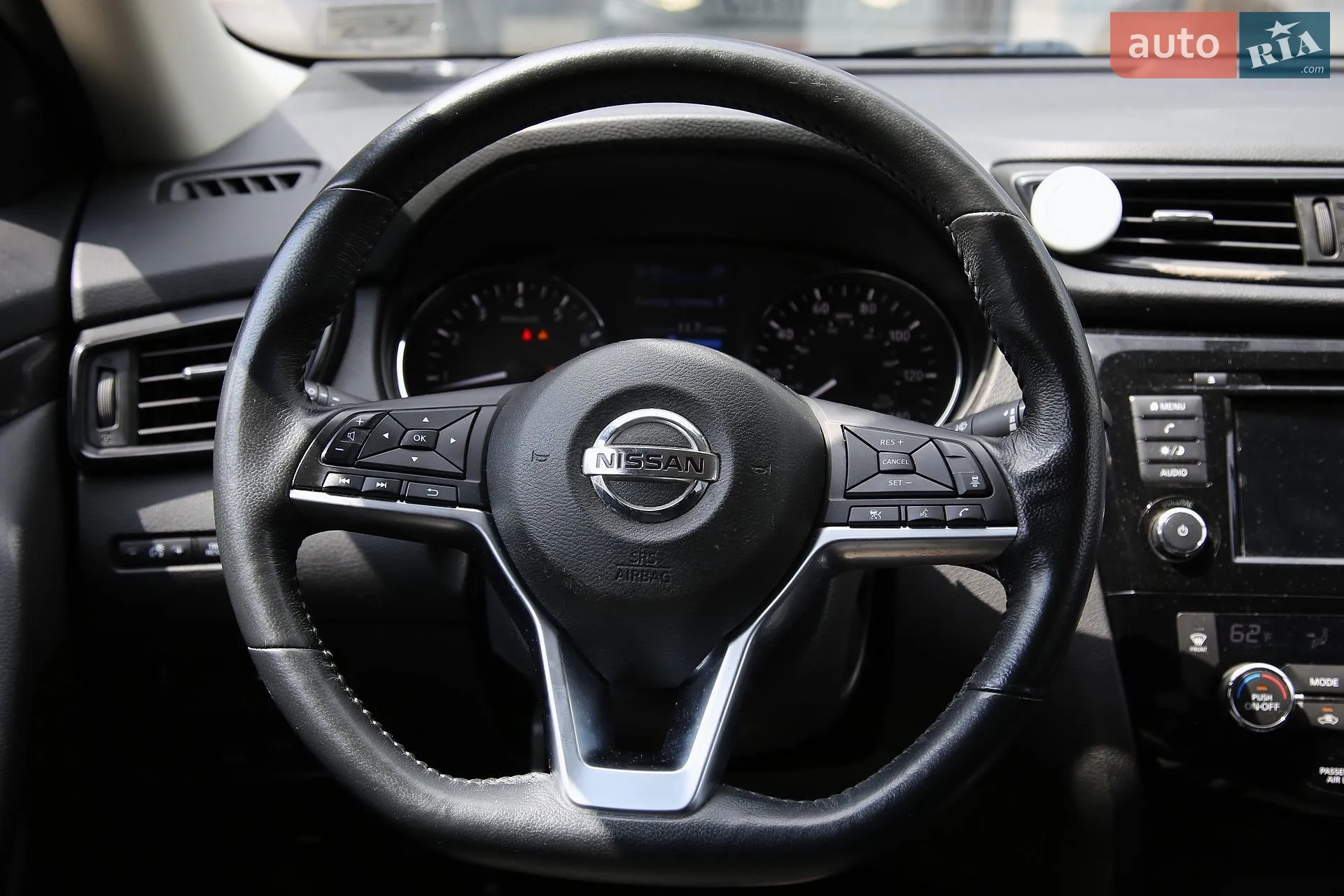 2018 Nissan Rogue - мініатюра 15