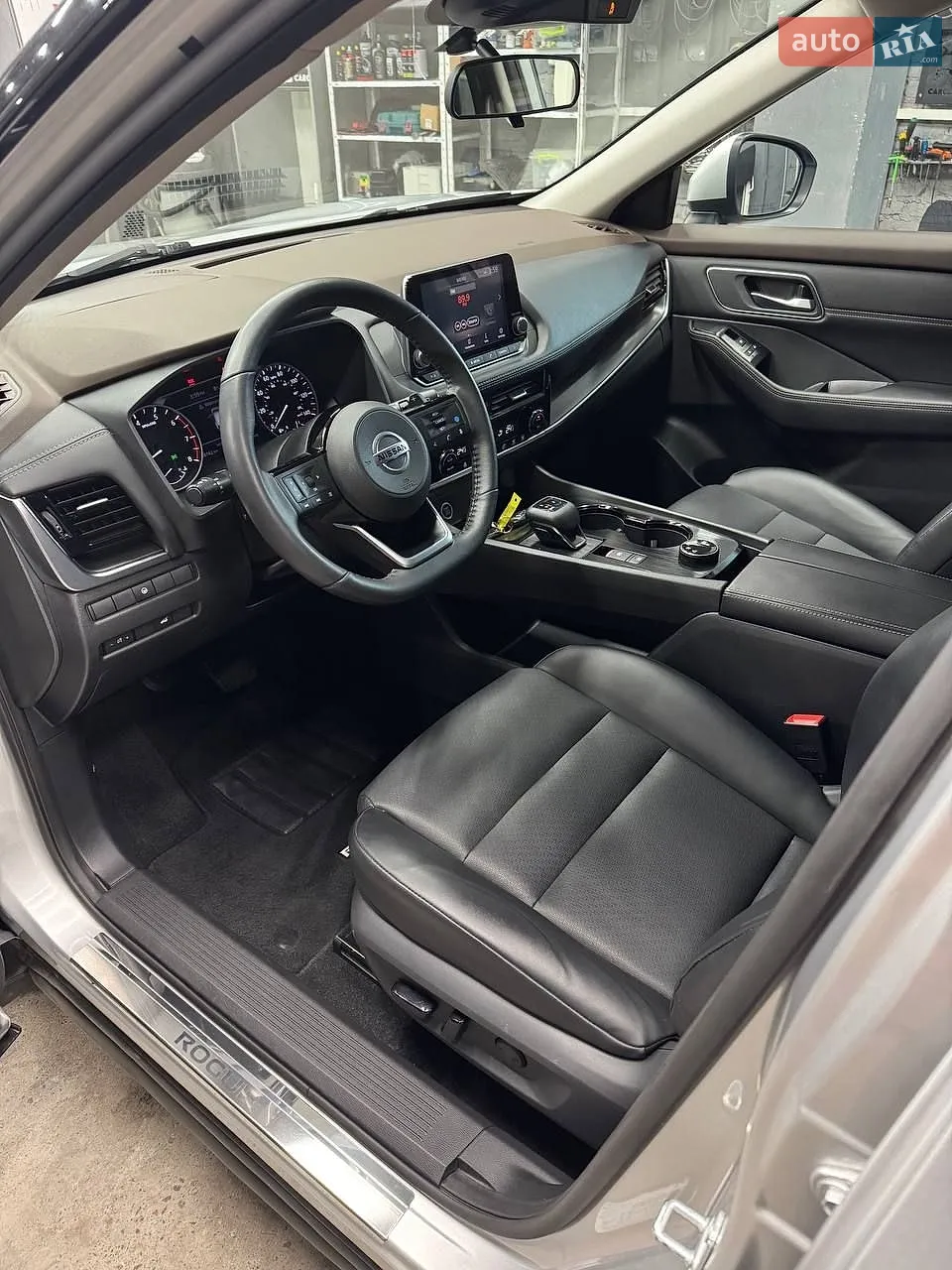 2021 Nissan Rogue - мініатюра 7