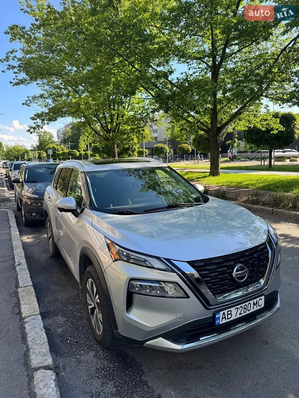 2021 Nissan Rogue - мініатюра 10
