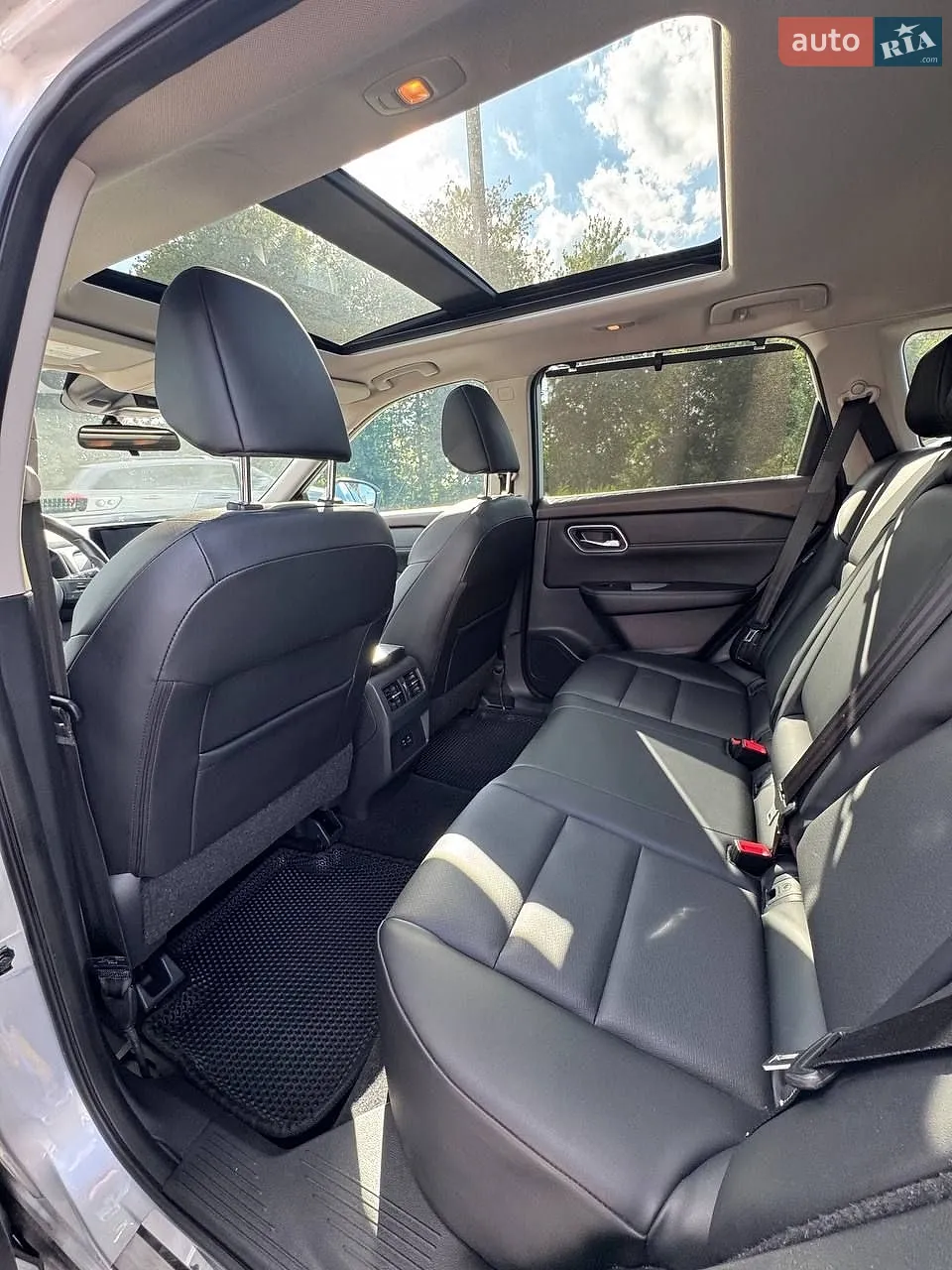 2021 Nissan Rogue - мініатюра 25
