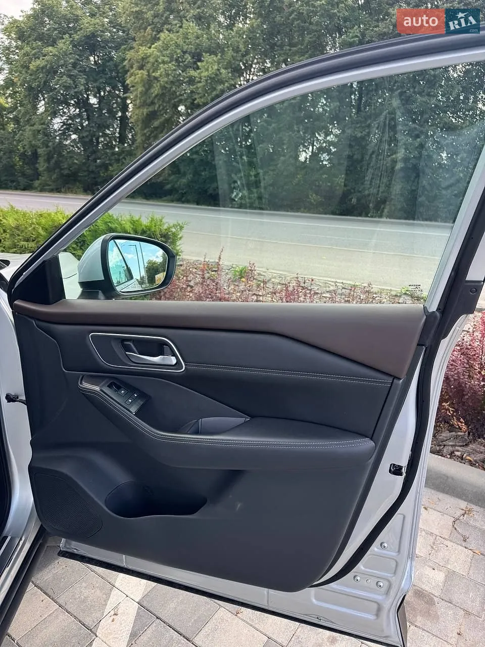 2021 Nissan Rogue - мініатюра 29