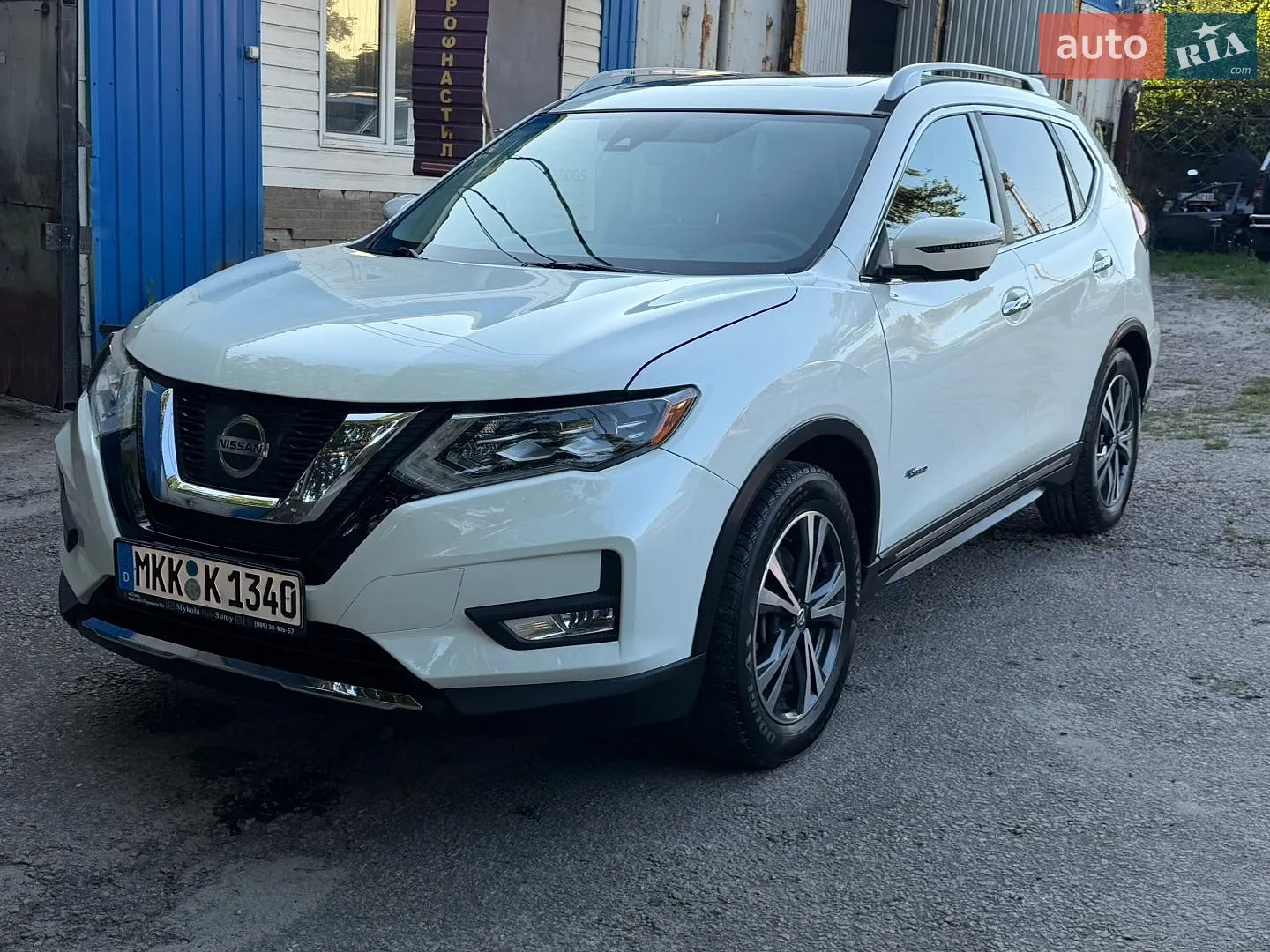 2017 Nissan Rogue - мініатюра 2