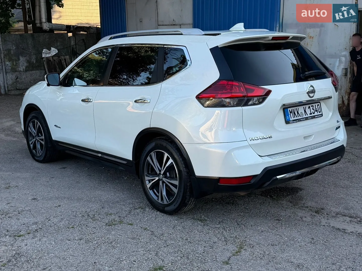 2017 Nissan Rogue - мініатюра 4