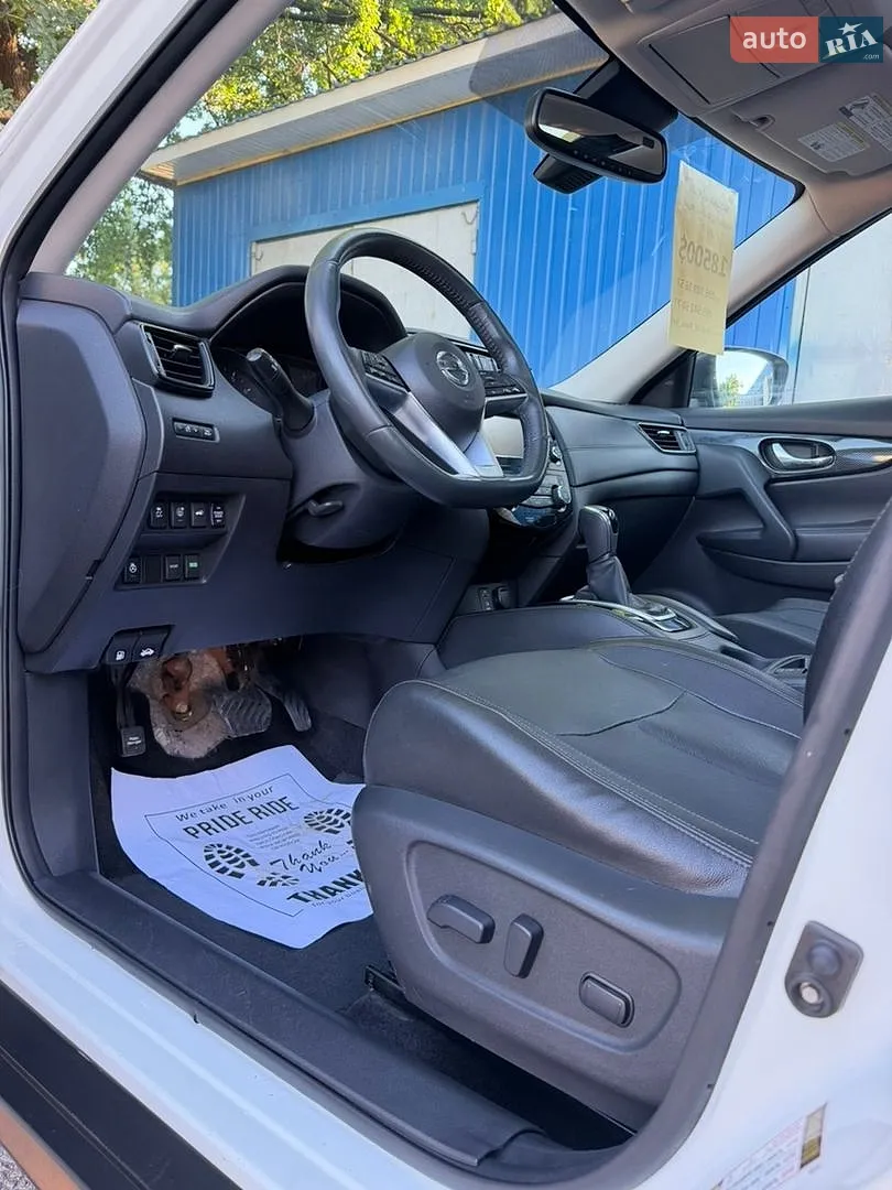 2017 Nissan Rogue - мініатюра 10