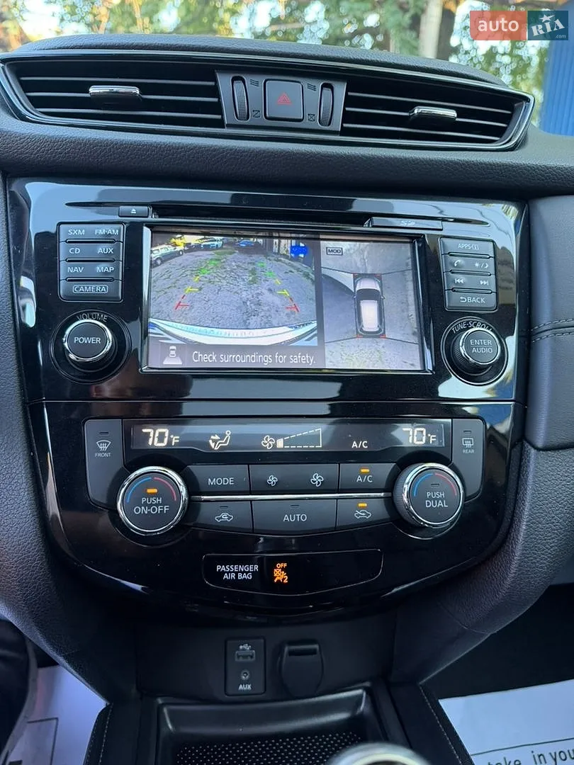 2017 Nissan Rogue - мініатюра 12