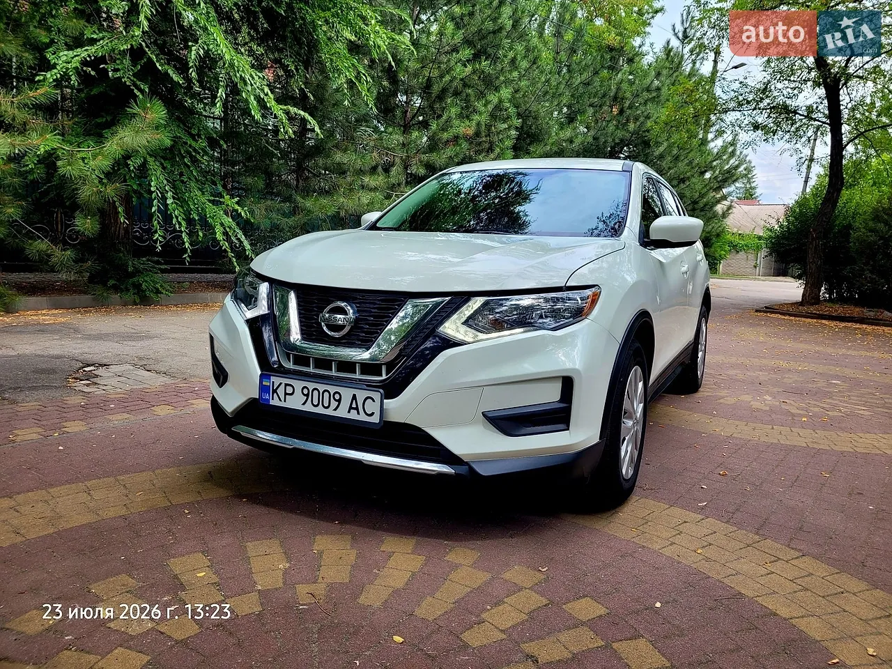 2017 Nissan Rogue - мініатюра 9