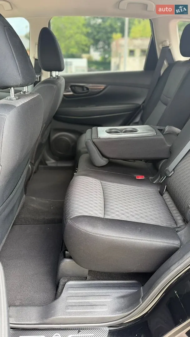 2018 Nissan Rogue - мініатюра 25
