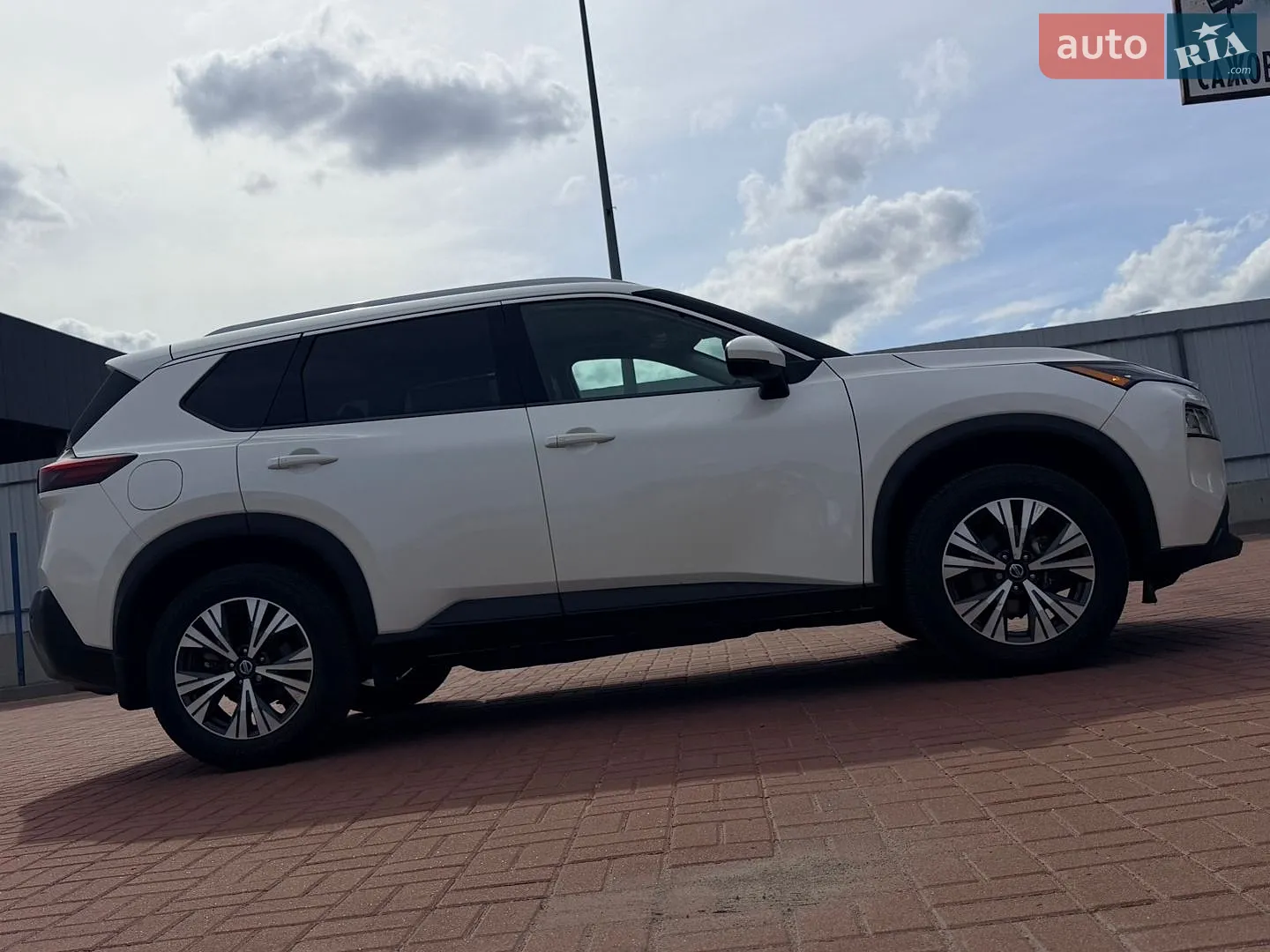 2020 Nissan Rogue - мініатюра 6