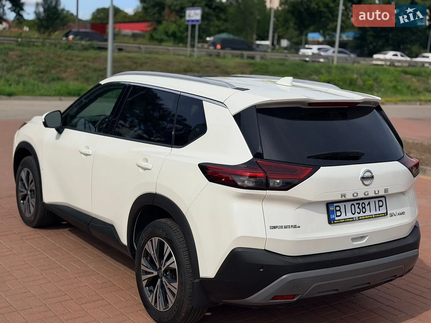 2020 Nissan Rogue - мініатюра 15