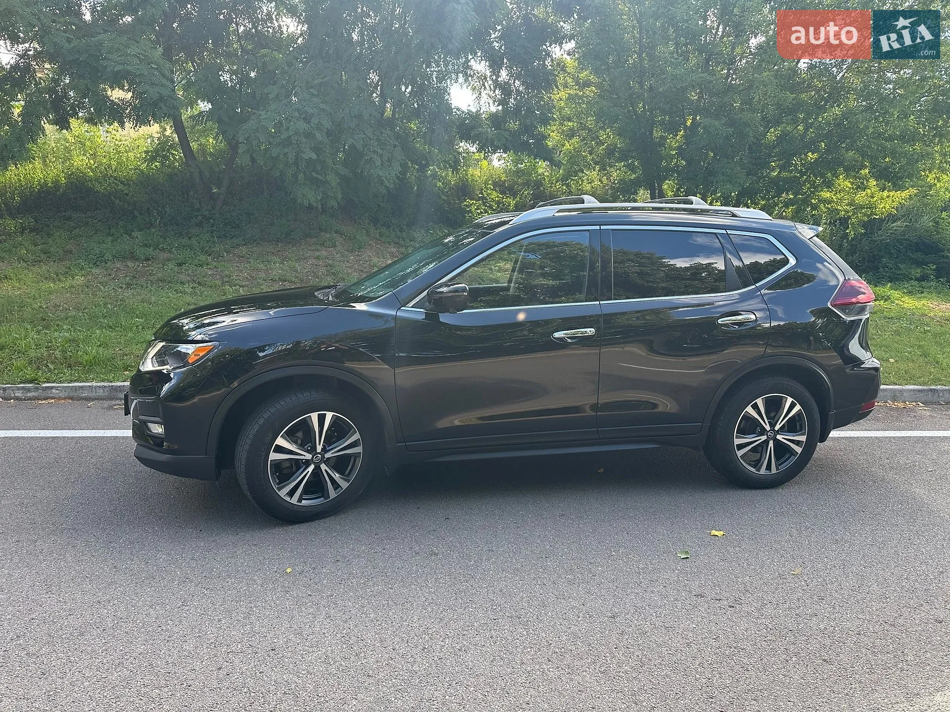 2019 Nissan Rogue - мініатюра 5