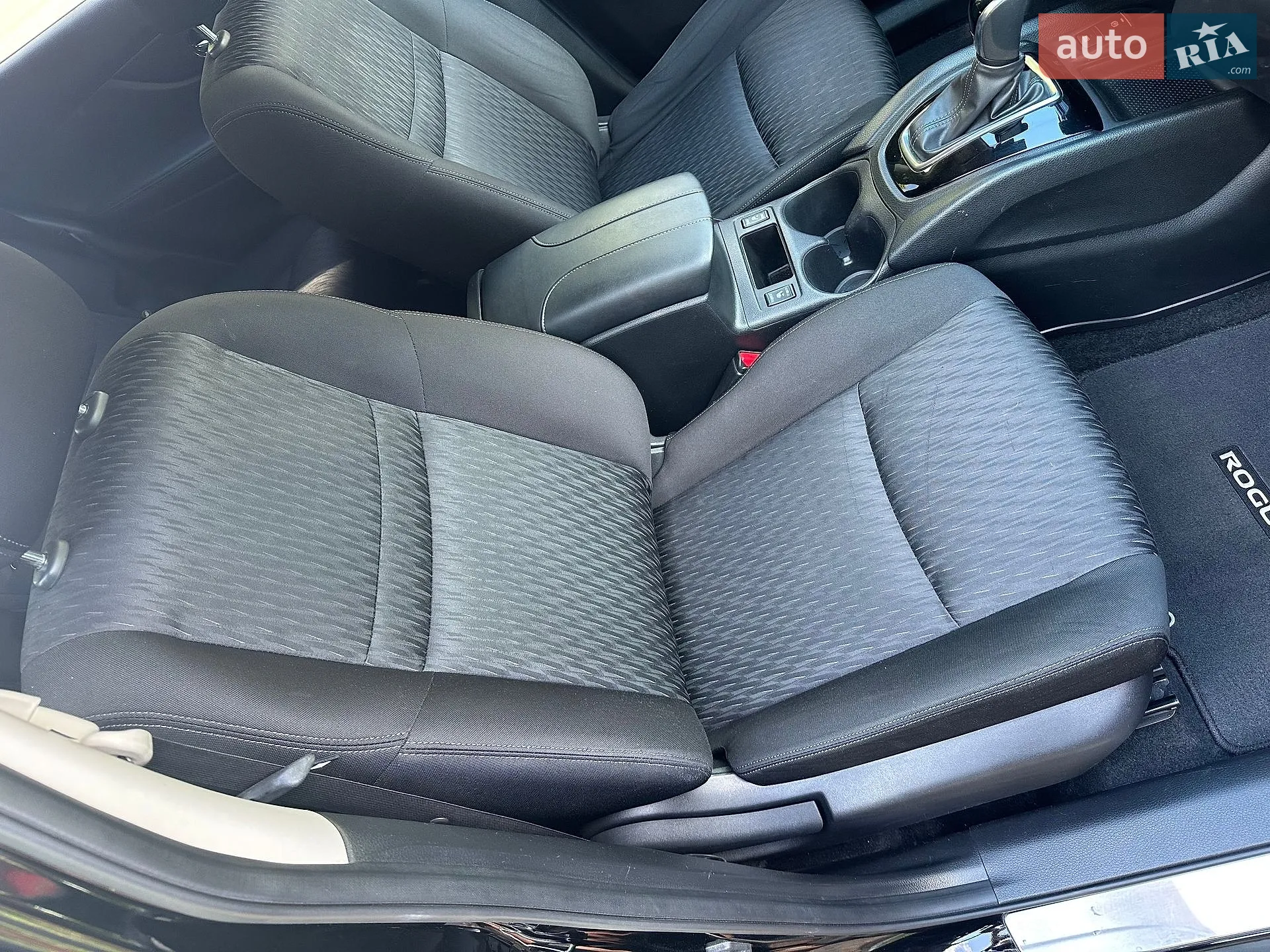 2019 Nissan Rogue - мініатюра 29