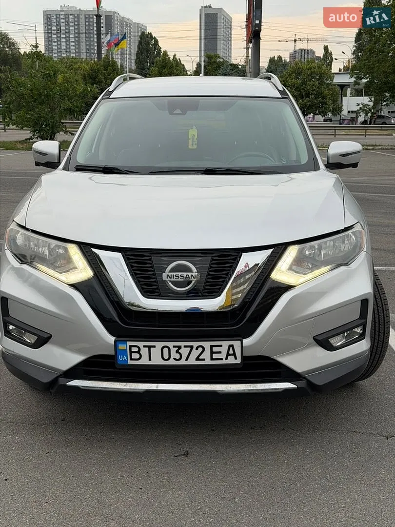 2018 Nissan Rogue - мініатюра 2