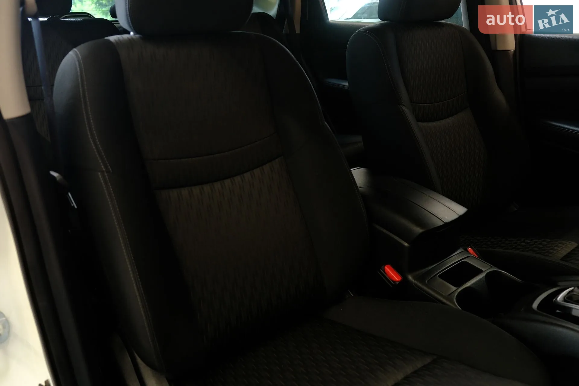 2017 Nissan Rogue - мініатюра 37