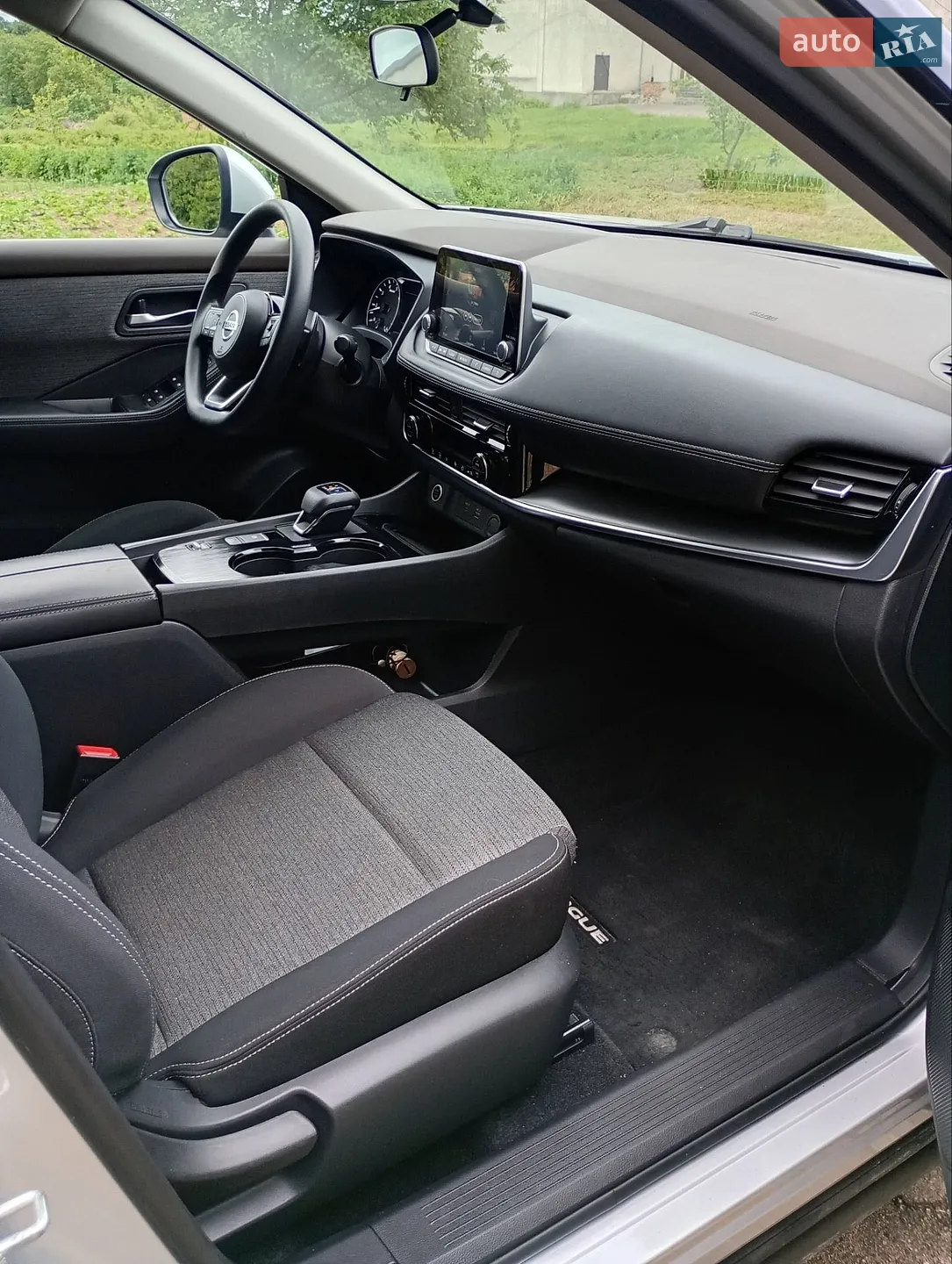 2021 Nissan Rogue - мініатюра 9