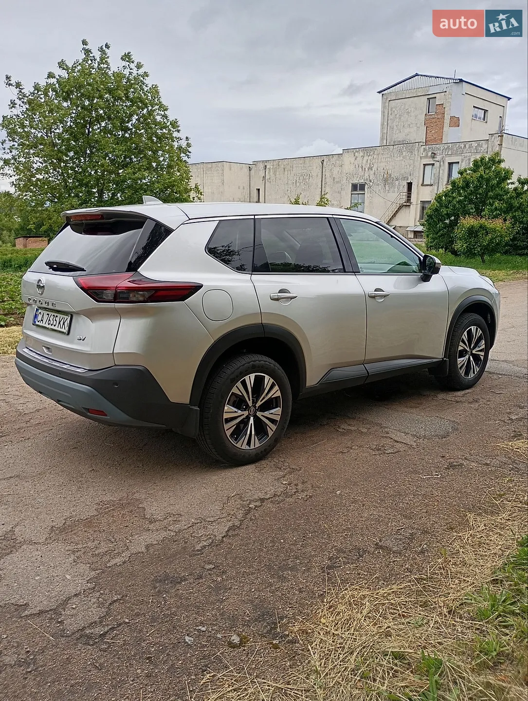 2021 Nissan Rogue - мініатюра 8