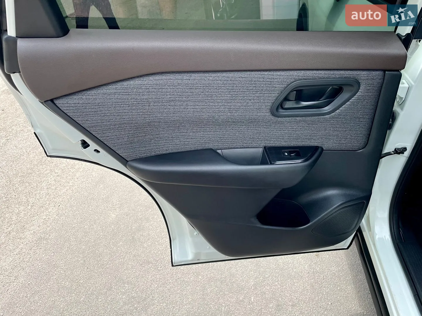 2022 Nissan Rogue - мініатюра 14